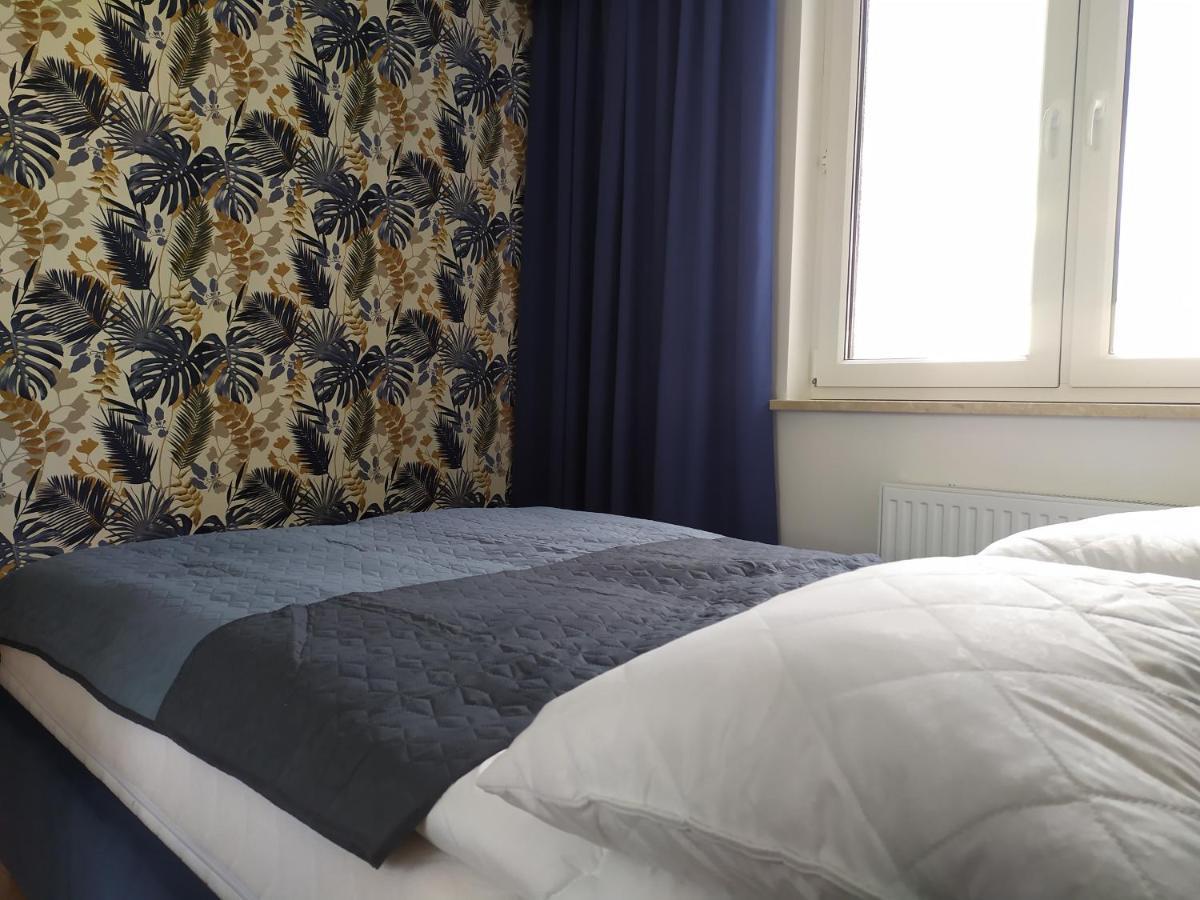 Center Navyblue Luxury Apartment